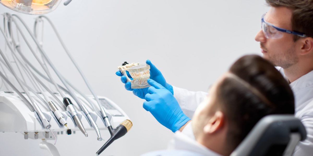 Czy warto leczyć zęby mleczne